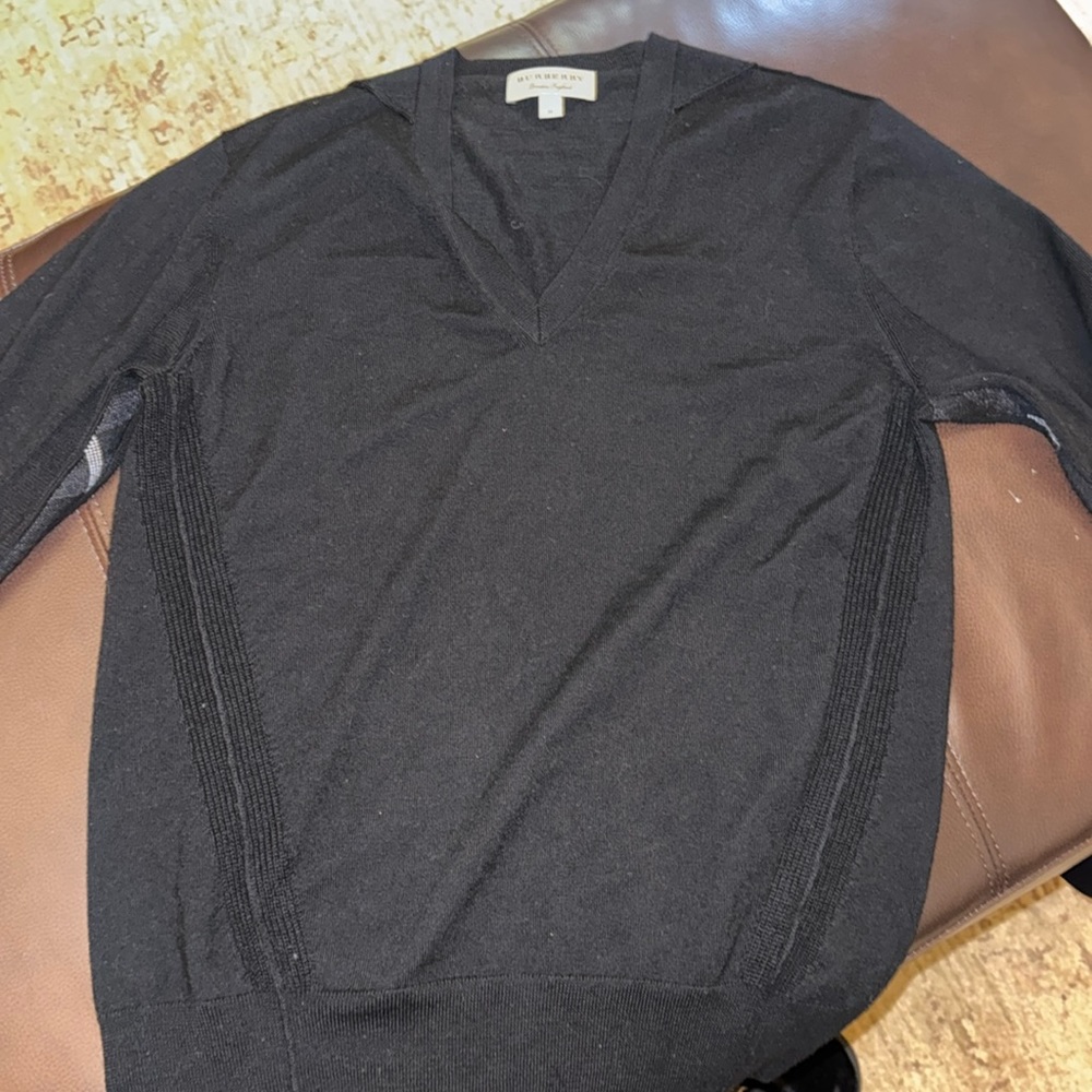 Men’s BURBERRY 100% merino wool